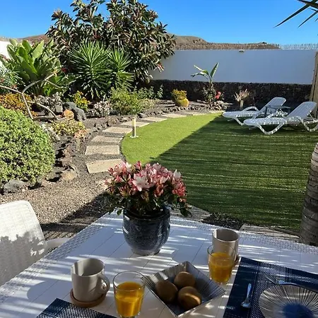 Secret Garden Tender Corralejo