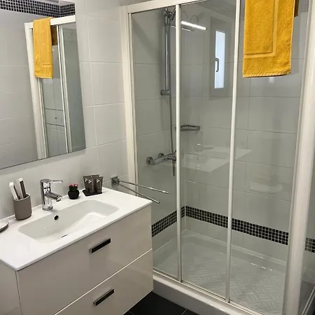 Tender Коральео