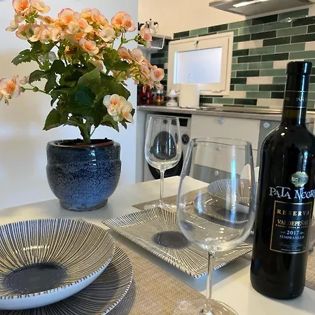 Tender Коральео